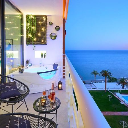 Suite Del Mar Luxury Apartment With Jacuzzi Torremolinos Exteriér fotografie