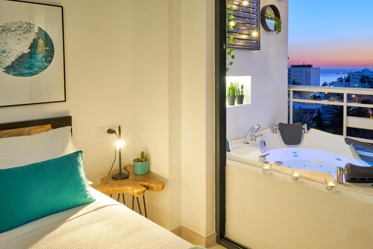 Suite Del Mar Luxury Apartment With Jacuzzi Torremolinos Exteriér fotografie